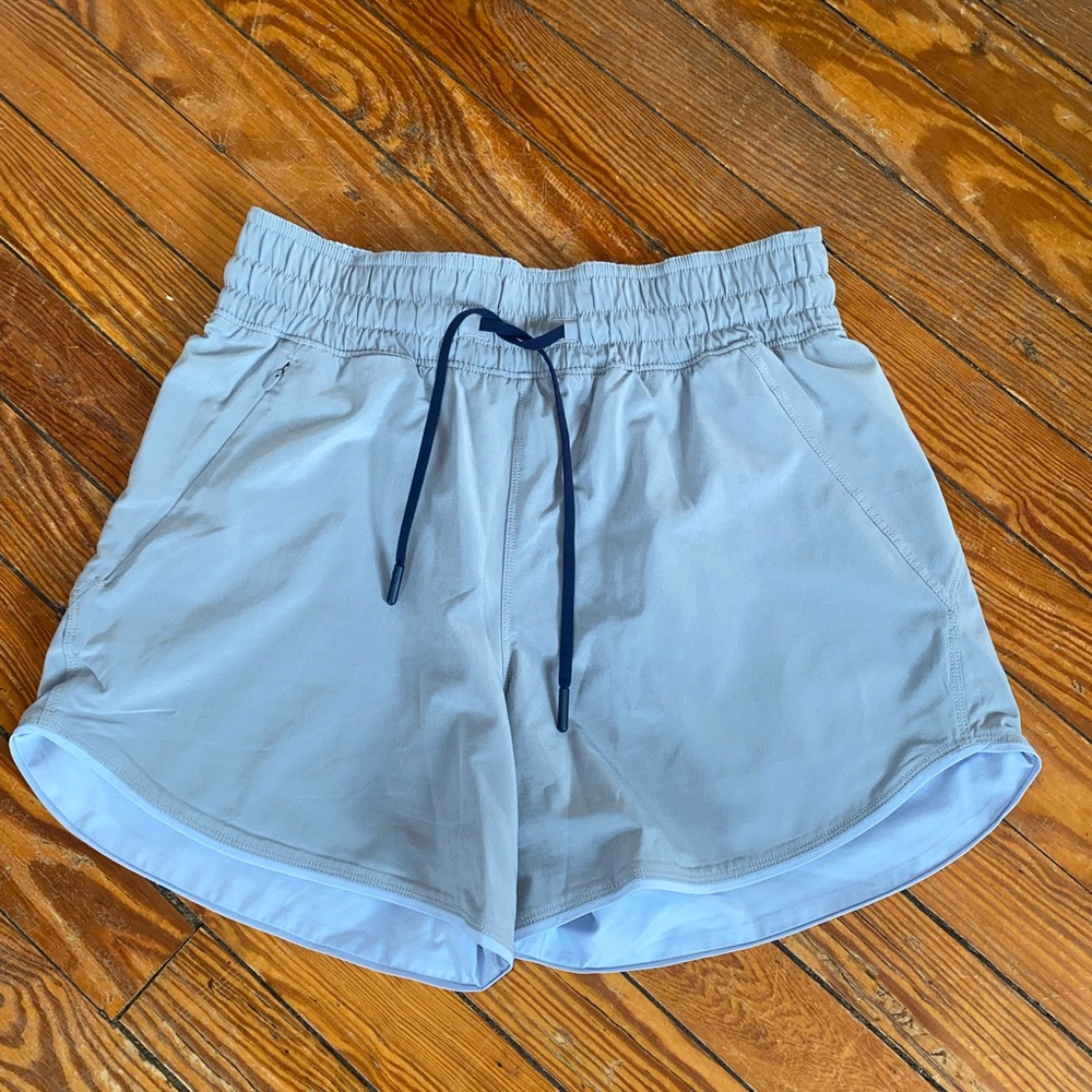 lululemon Choose a Side Reversible Super High-rise 4” short